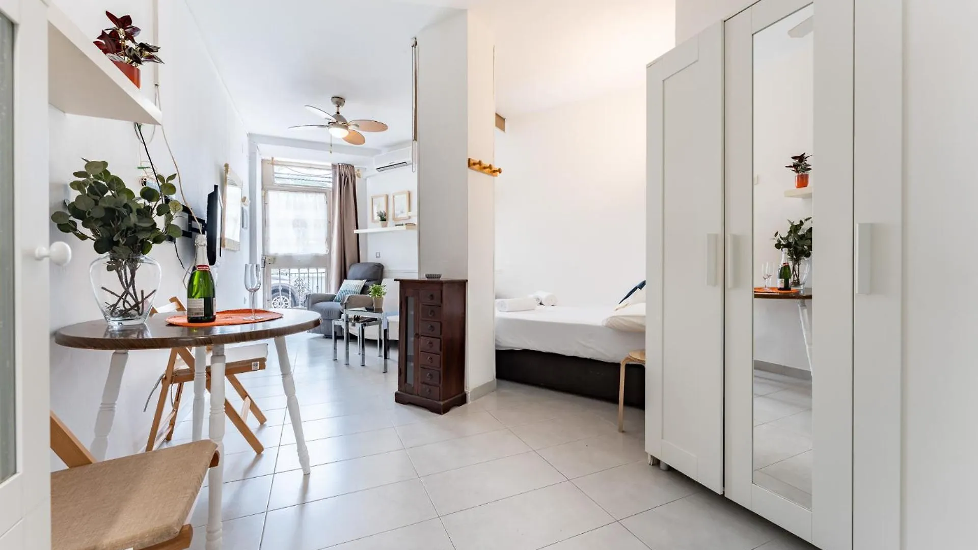 Malagasuite Mar Sur Benalmadena Apartment