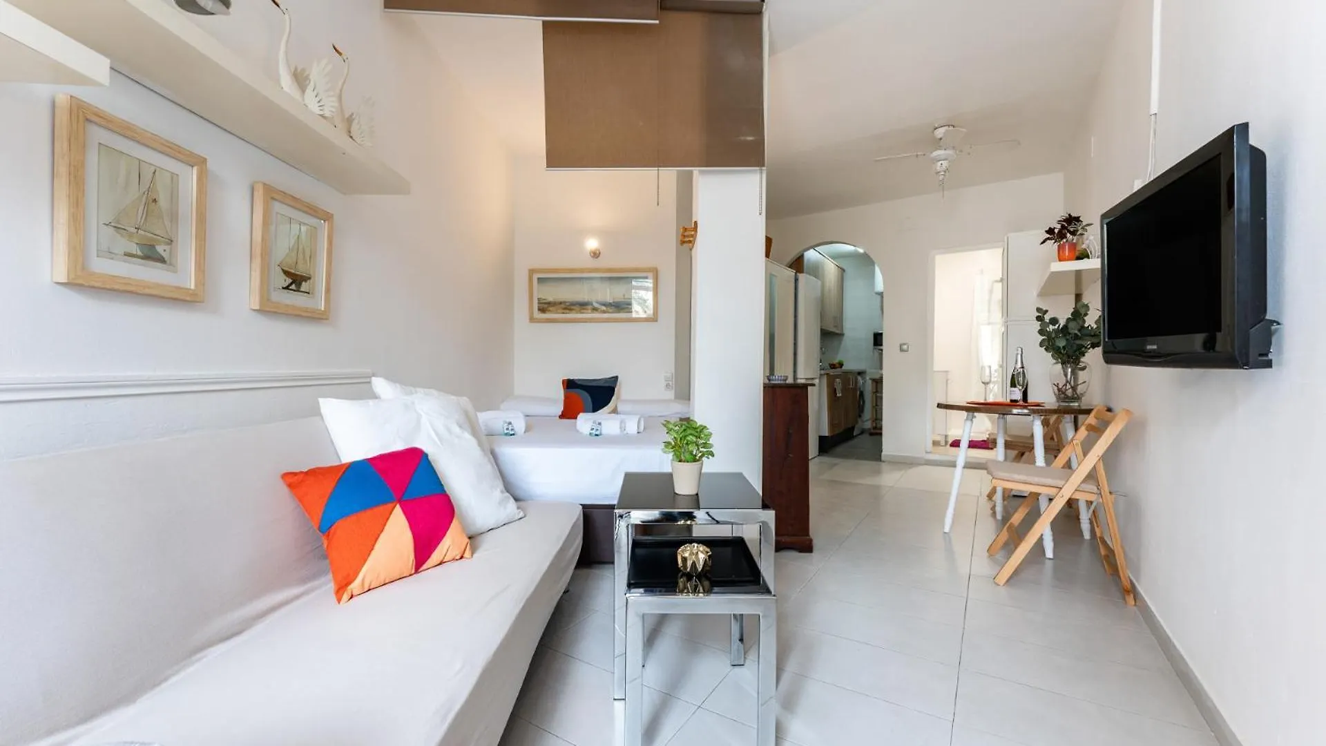 Apartment Malagasuite Mar Sur Benalmadena Spain